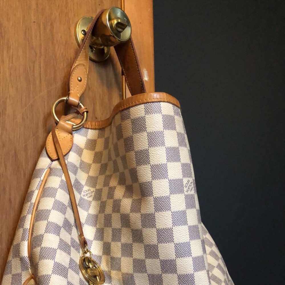 Real Louis Vuitton Delightful Purse - Picture 5 of 5